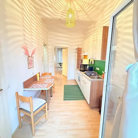 Marion Klagenfurt * Klagenfurt am Woerthersee