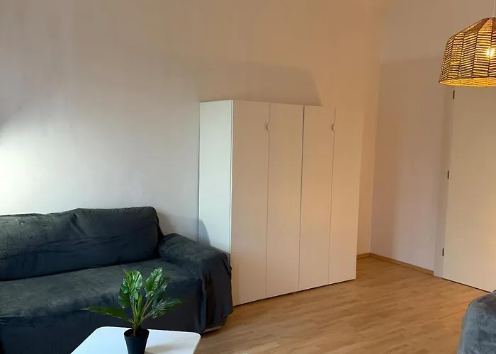 Marion Klagenfurt * קלגנפורט